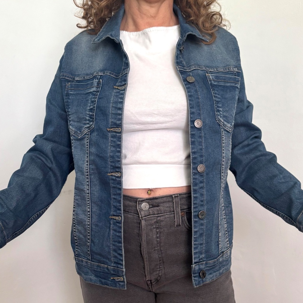 Reversible Floral Denim Jacket - Picture 2 of 10